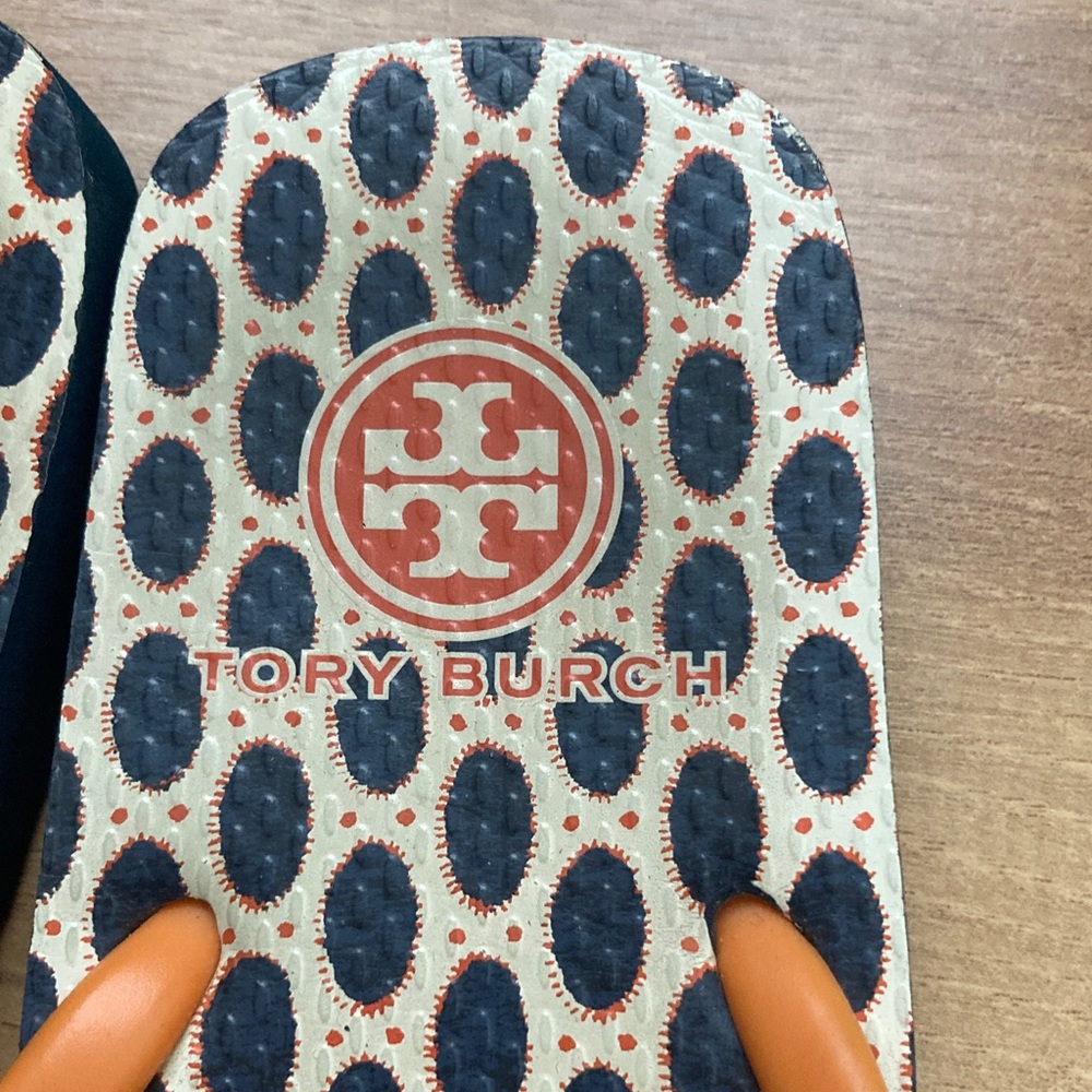 Tory Burch Orange Leather Strap Flip Flop Sandals with Navy Patterned Footbed - Picture 3 of 5